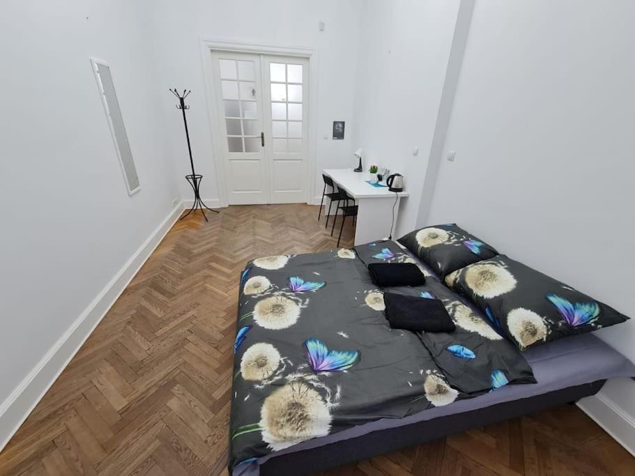 Fantastic - Ns51 Room A Варшава Екстер'єр фото